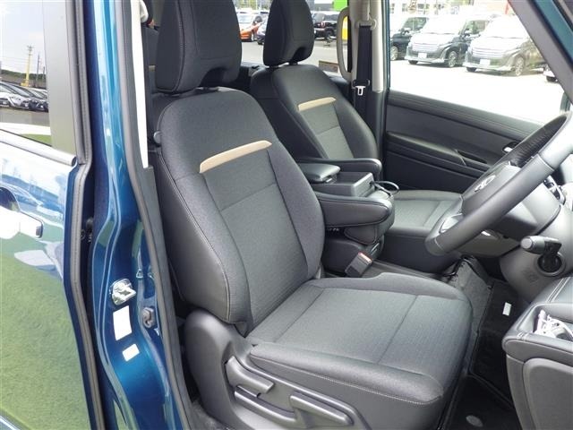 Nissan SERENA 2024 7996284-2