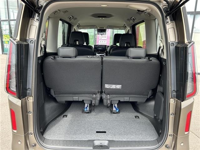 Nissan SERENA 2024 7996285-12