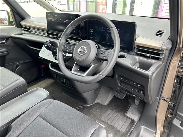 Nissan SERENA 2024 7996285-8