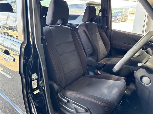 Nissan SERENA 2018 7996323-6