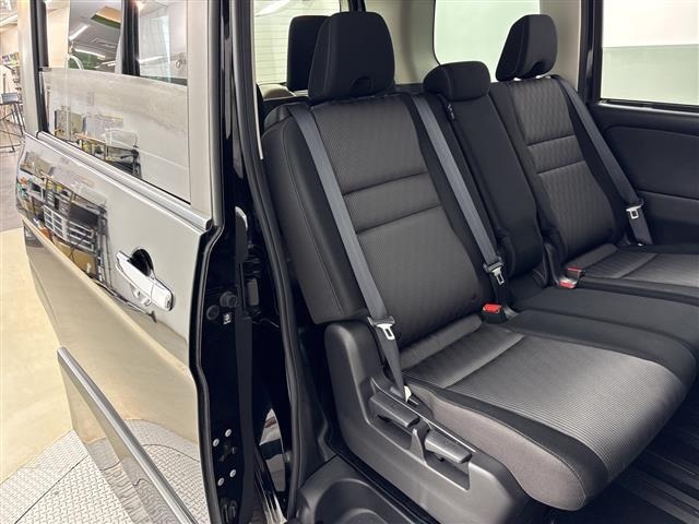 Nissan SERENA 2021 7996484-5