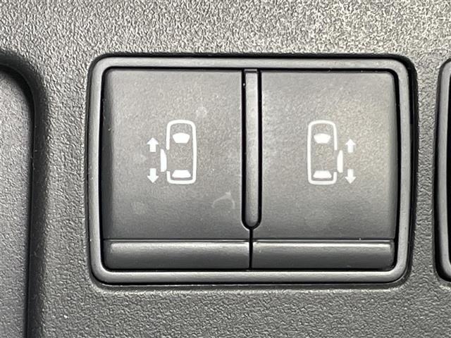 Nissan SERENA 2016 7996617-1