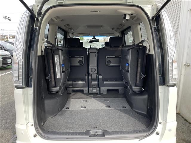Nissan SERENA 2016 7996617-11