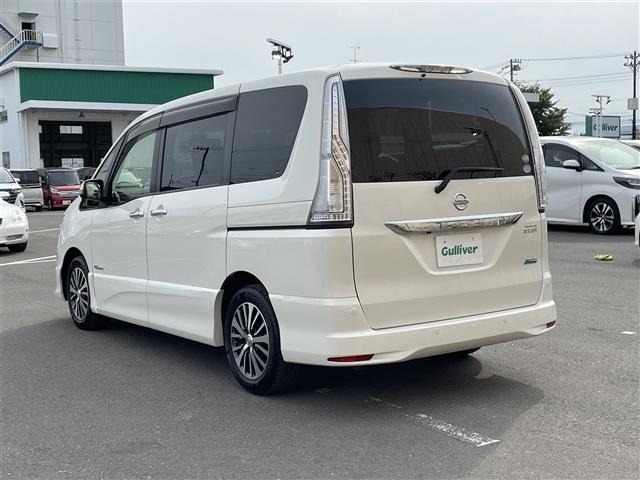 Nissan SERENA 2016 7996617-13