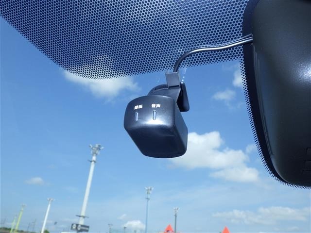 Nissan SERENA 2021 7996642-12