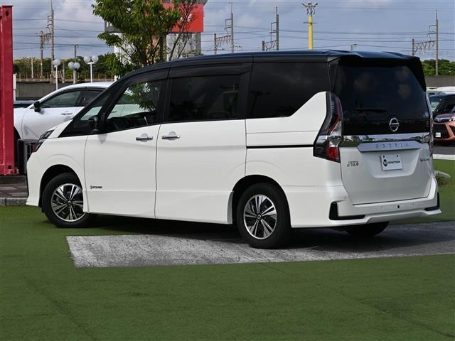 Nissan SERENA 2021 7996642-14