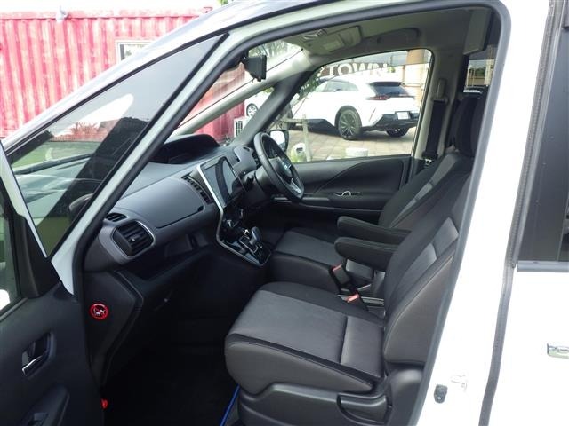 Nissan SERENA 2021 7996642-21
