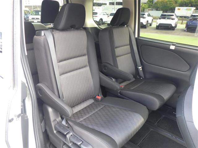 Nissan SERENA 2021 7996642-6