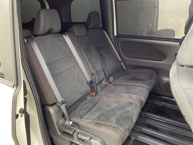 Nissan SERENA 2018 7996643-13