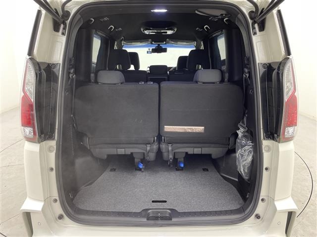 Nissan SERENA 2018 7996643-22