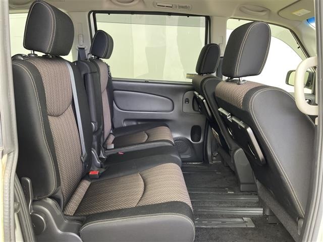 Nissan SERENA 2015 7996676-22