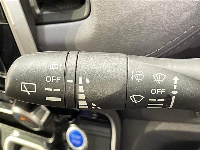 Nissan SERENA 2022 7996838-6