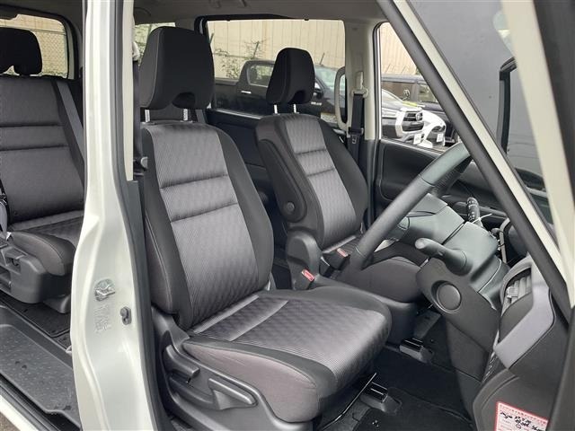 Nissan SERENA 2022 7996853-8