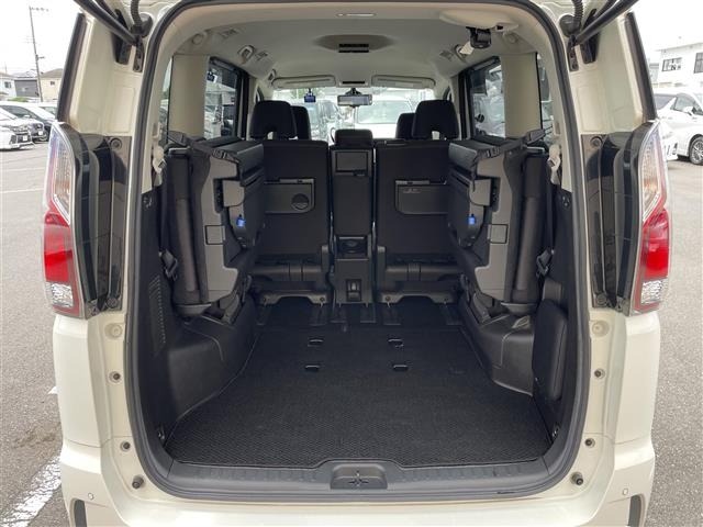 Nissan SERENA 2019 7996873-11