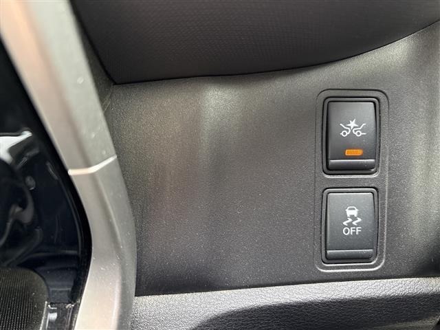 Nissan SERENA 2017 7996903-1