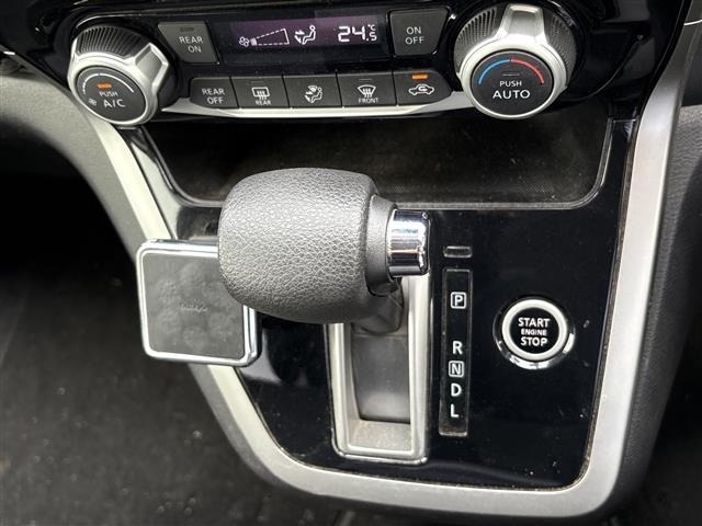 Nissan SERENA 2017 7996903-5