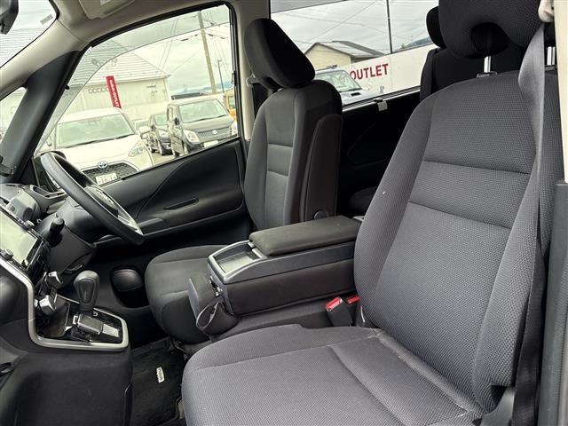 Nissan SERENA 2017 7996903-8