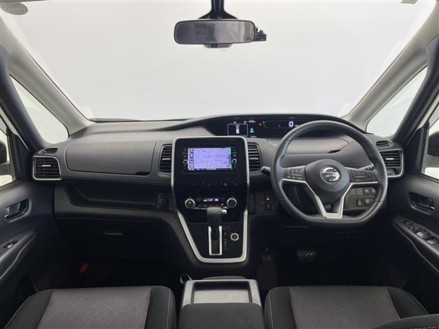 Nissan SERENA 2018 7996948-14