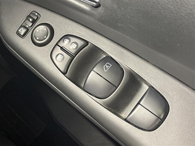 Nissan SERENA 2018 7996948-20