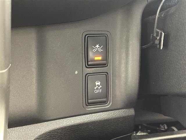 Nissan SERENA 2018 7996948-5