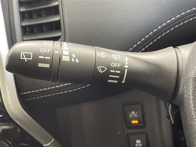 Nissan SERENA 2018 7996948-9
