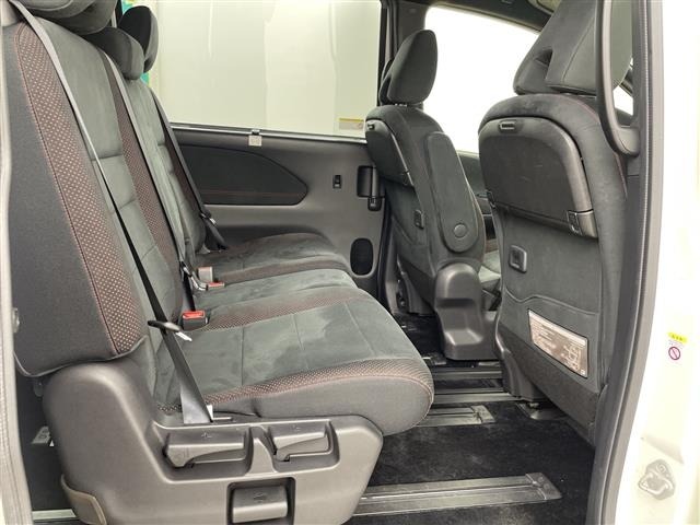 Nissan SERENA 2018 7996969-6
