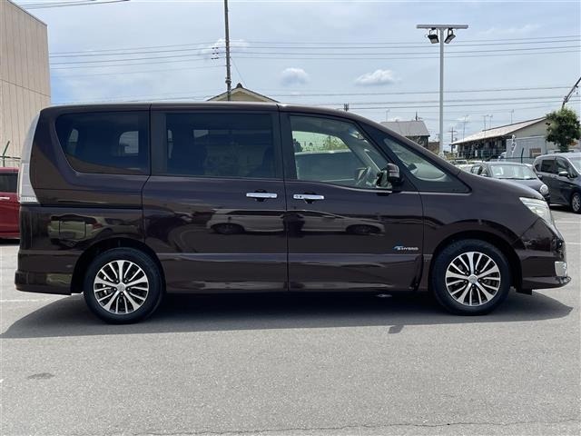 Nissan SERENA 2016 7997020-22