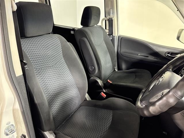 Nissan SERENA 2016 7997070-4
