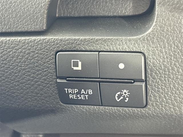 Nissan SERENA 2016 7997070-8