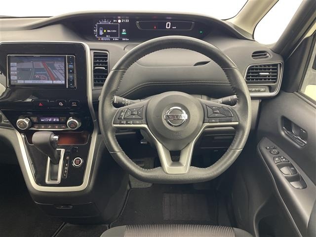 Nissan SERENA 2018 7997100-1