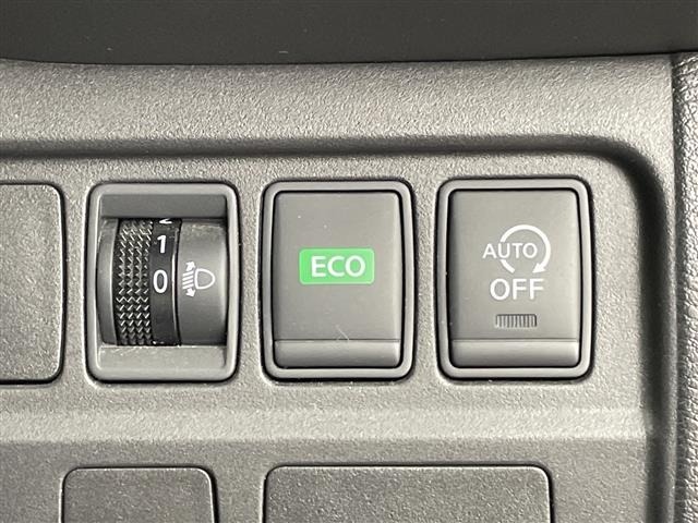 Nissan SERENA 2017 7997102-5