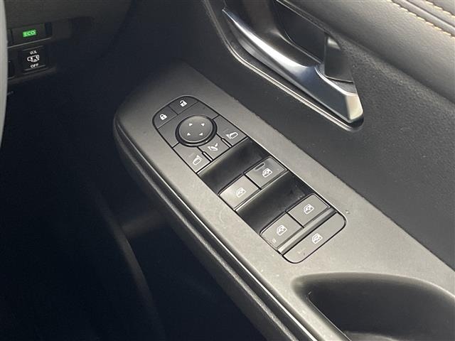 Nissan SERENA 2022 7997122-10