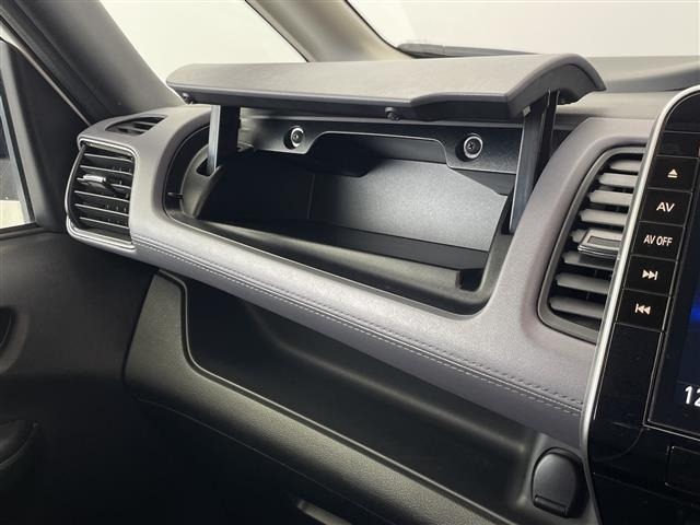 Nissan SERENA 2022 7997165-4