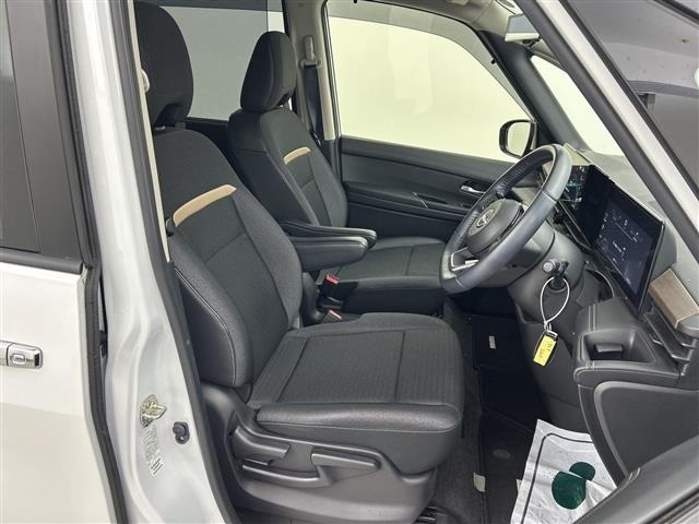 Nissan SERENA 2024 7997166-12