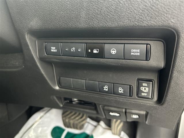 Nissan SERENA 2024 7997166-7