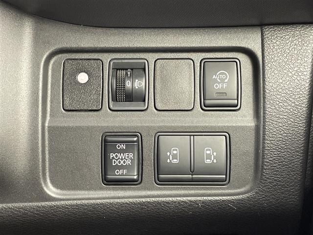 Nissan SERENA 2018 7997202-12