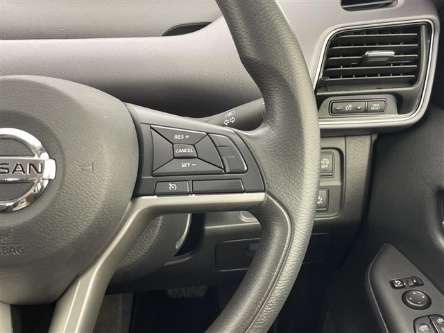 Nissan SERENA 2018 7997202-3