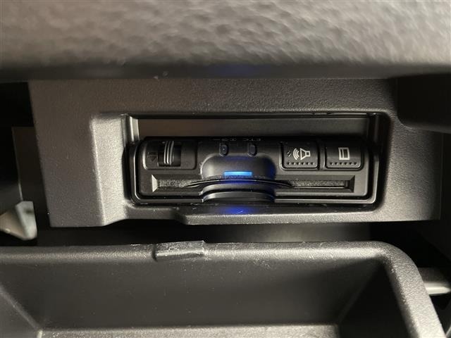 Nissan SERENA 2016 7997218-3