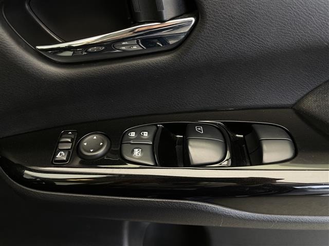 Nissan SERENA 2016 7997218-6