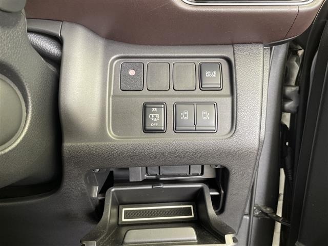 Nissan SERENA 2020 7997380-12