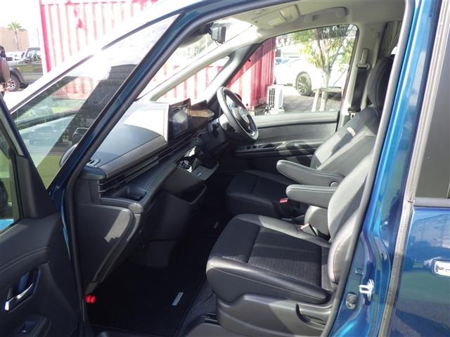 Nissan SERENA 2023 7997381-23