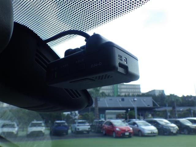 Nissan SERENA 2018 7997453-10