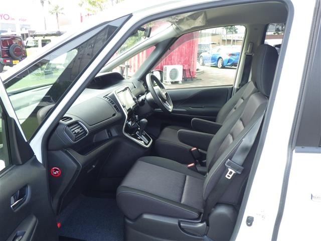 Nissan SERENA 2018 7997453-12
