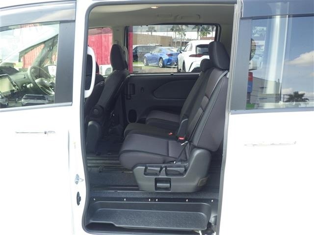 Nissan SERENA 2018 7997453-21