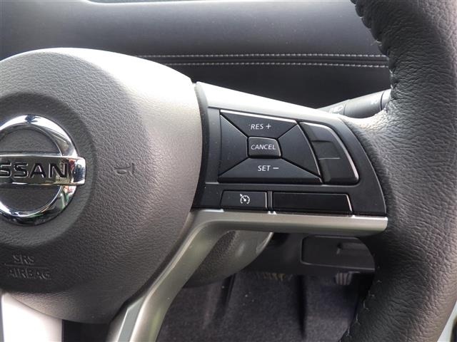 Nissan SERENA 2018 7997453-22