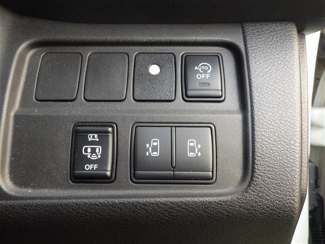 Nissan SERENA 2018 7997453-9
