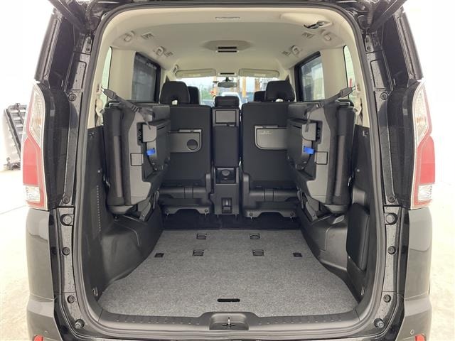 Nissan SERENA 2017 7997505-10