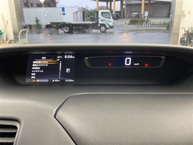 Nissan SERENA 2017 7997505-6