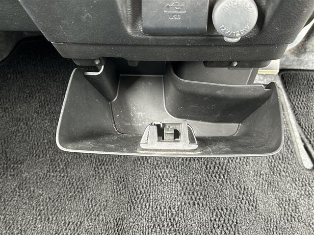 Suzuki SPACIA 2017 7998854-9