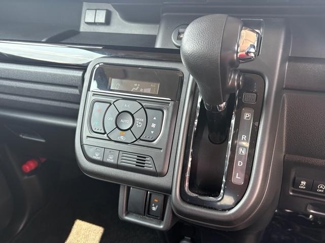Suzuki SPACIA 2025 7999684-24